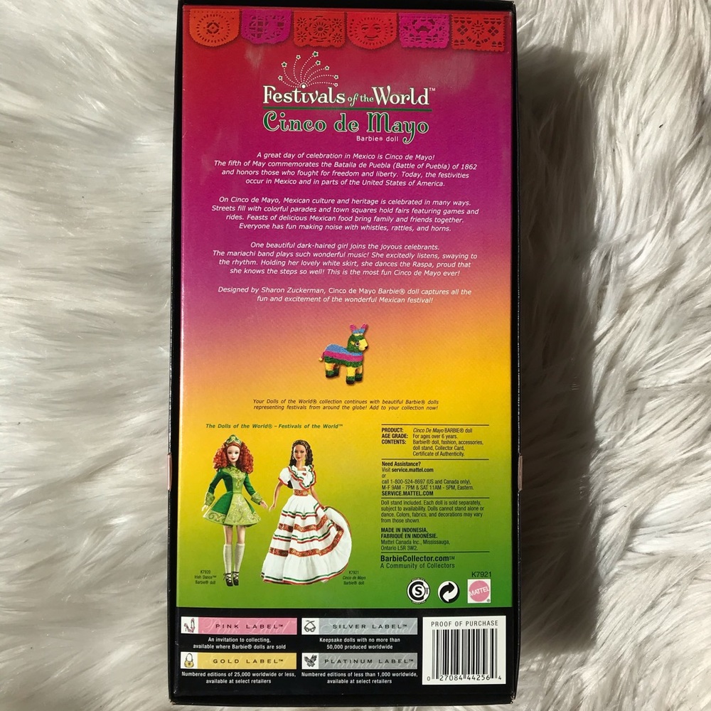 Festivals of the World Cinco De Mayo Barbie Doll - Picture 2 of 5